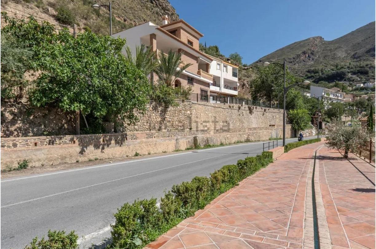 Casa Fuerte De Zahora